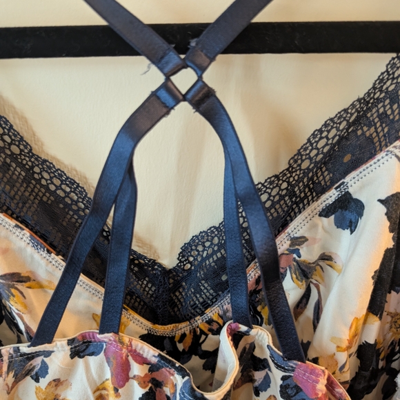 🌙 Cacique by Lane Bryant Floral Nighty ✨ size 14/16 - Picture 4 of 9